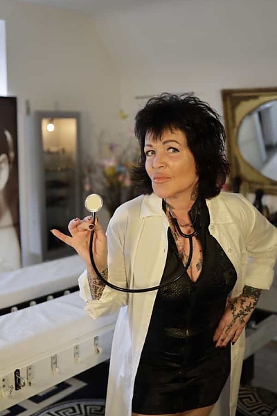 Lady Ronja - Bizarrärztin Hamburg