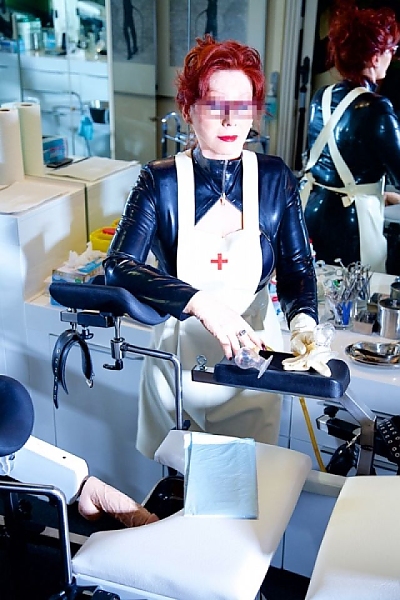 Dr. Madame P. - Bizarrärztin Nordrhein-Westfalen